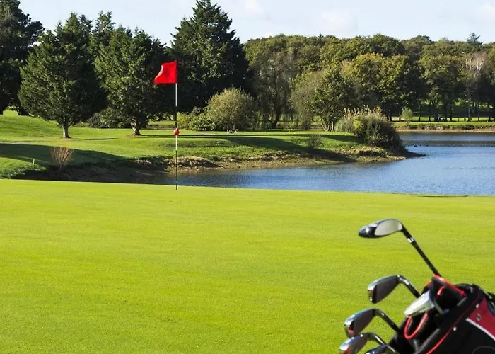 96 Golf De La Baule Avec Piscine Et Villa *